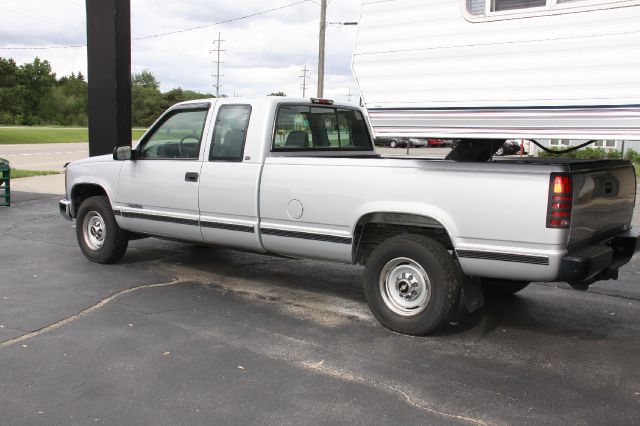 1997 Chevrolet C2500 2500 LS 4WD