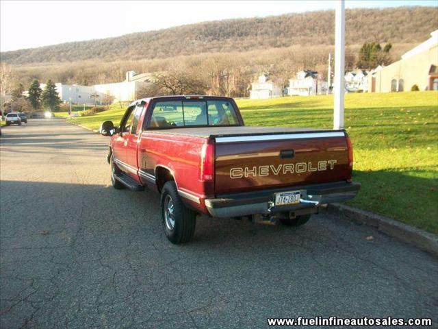 1997 Chevrolet C2500 GT 2D Convertible