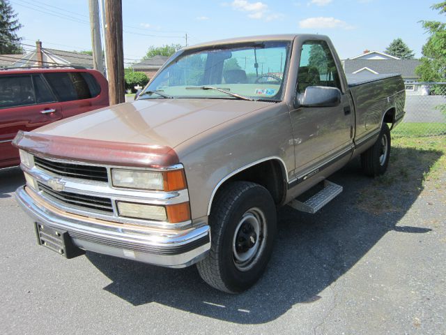 1997 Chevrolet C2500 Lariat 4D Crew Cab Truck