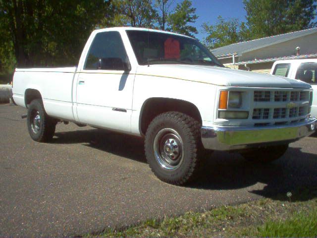 2000 Chevrolet C2500 Lariat 4D Crew Cab Truck