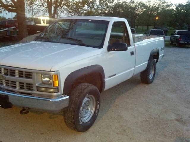 2000 Chevrolet C2500 Police PREP PKG