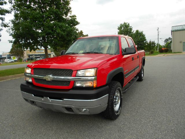 2003 Chevrolet C2500 Shuttle Bus