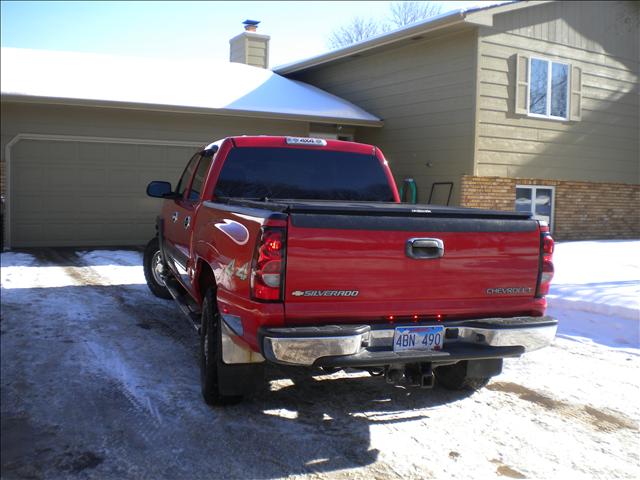 2004 Chevrolet C2500 SLT Leather Cold Package