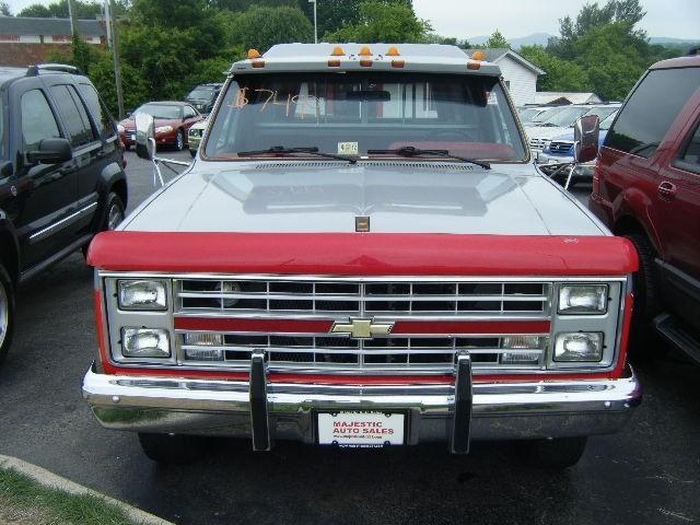 1985 Chevrolet C30 Unknown