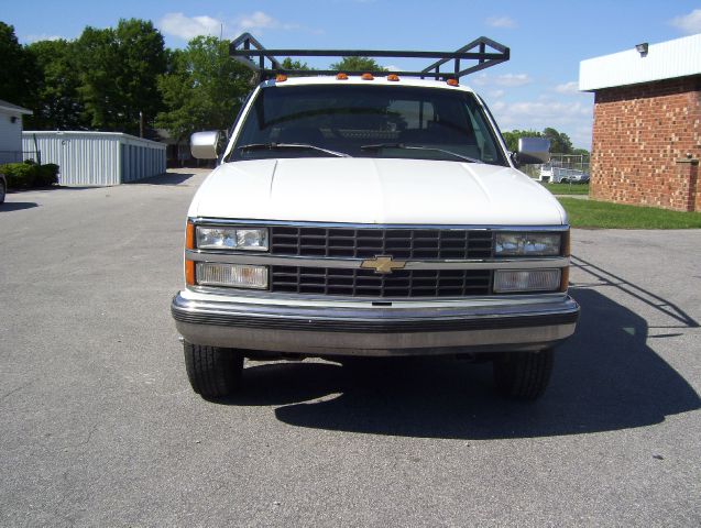 1993 Chevrolet C3500 4dr Sdn Auto GLS w/XM