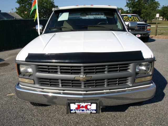 1994 Chevrolet C3500 4dr Sdn Auto GLS w/XM