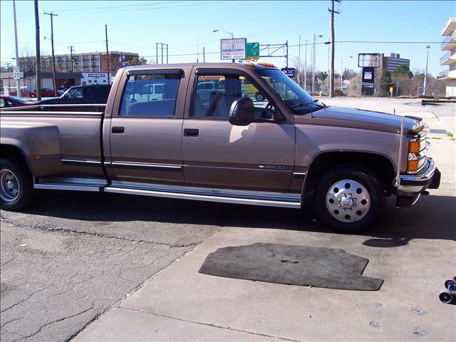 1994 Chevrolet C3500 Base