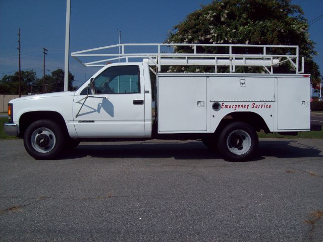 1995 Chevrolet C3500 Lariat 4D Crew Cab Truck