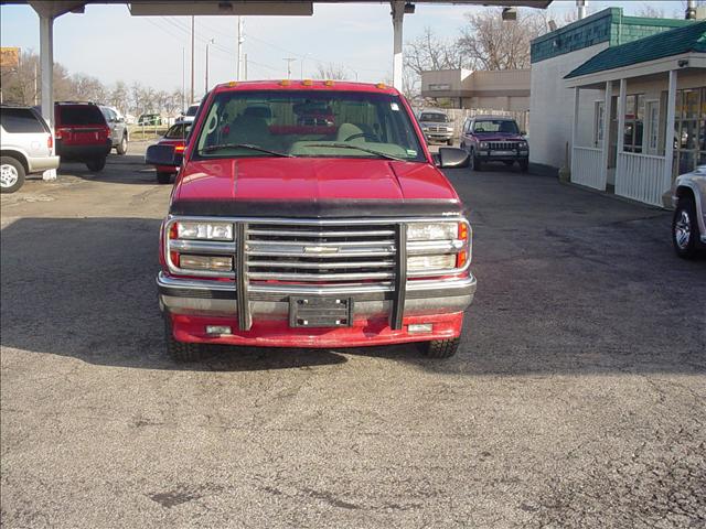 1996 Chevrolet C3500 GT Moonroof