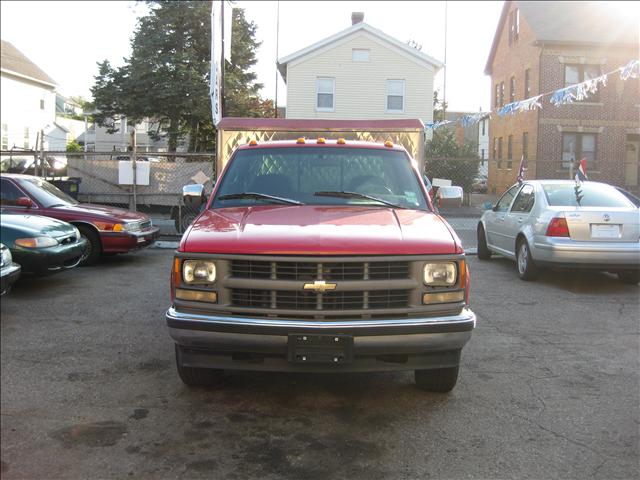 1996 Chevrolet C3500 Base