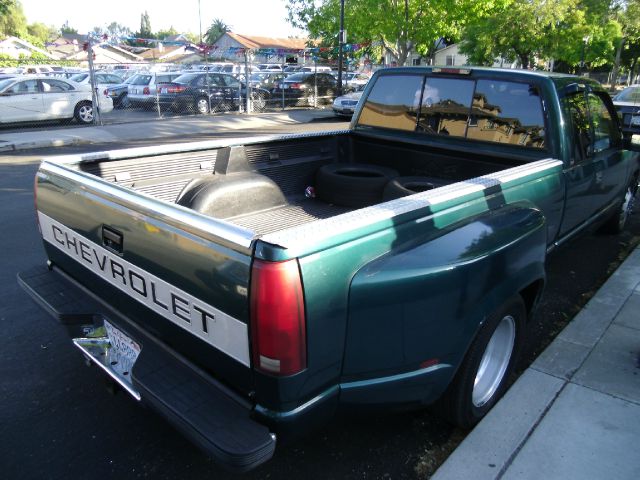 1996 Chevrolet C3500 4dr Sdn Auto GLS w/XM