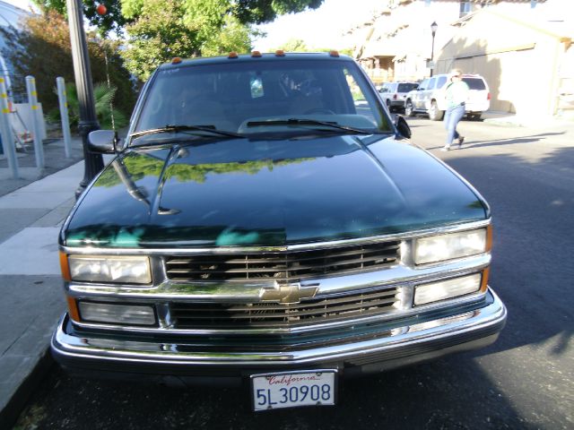 1996 Chevrolet C3500 4dr Sdn Auto GLS w/XM