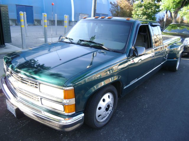 1996 Chevrolet C3500 4dr Sdn Auto GLS w/XM