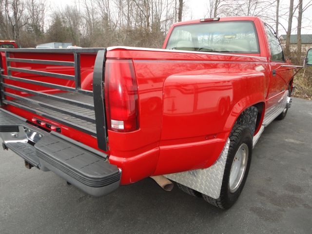 1997 Chevrolet C3500 Lariat 4D Crew Cab Truck