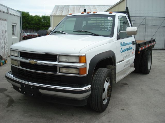 1997 Chevrolet C3500 Lariat 4D Crew Cab Truck