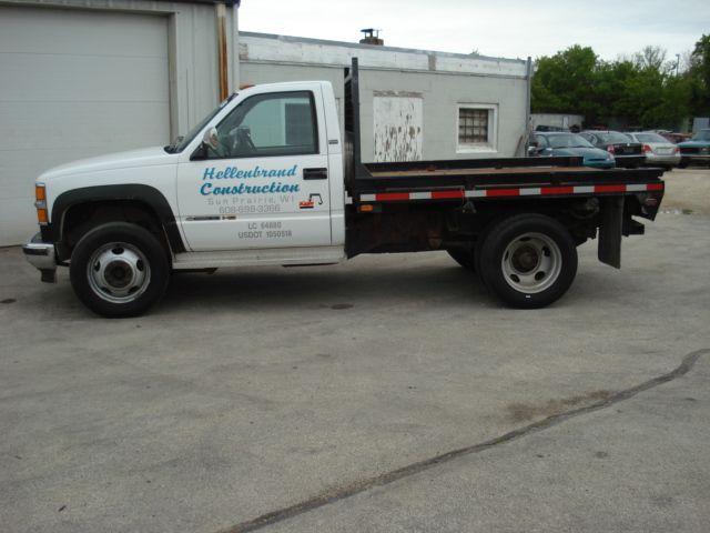 1997 Chevrolet C3500 Lariat 4D Crew Cab Truck