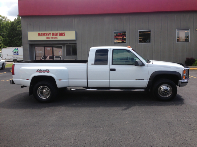 1997 Chevrolet C3500 Signature Premium