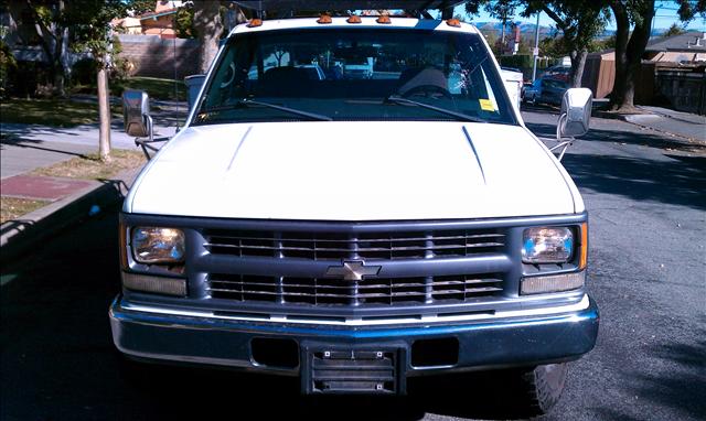 1998 Chevrolet C3500 Base