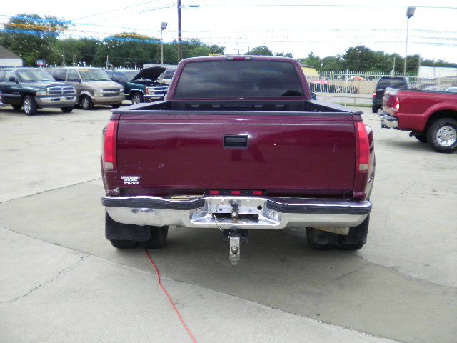 1998 Chevrolet C3500 4dr Sdn Auto GLS w/XM