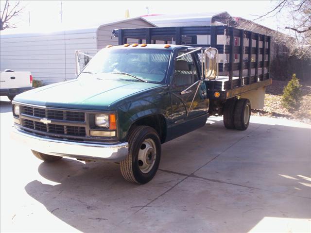 1998 Chevrolet C3500 Base