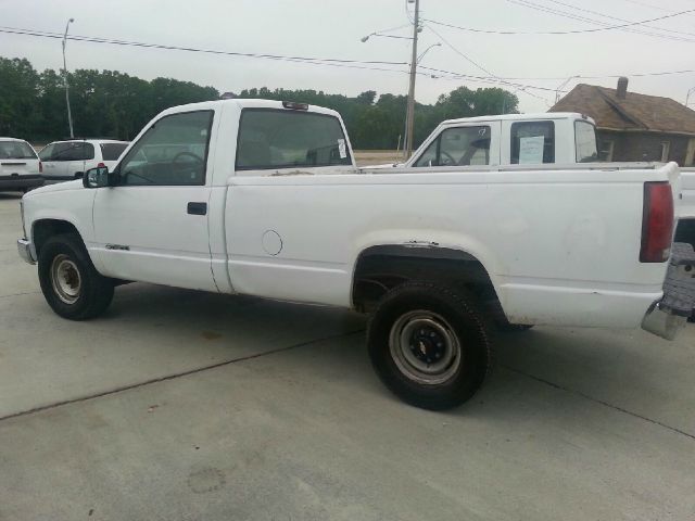 1999 Chevrolet C3500 Lariat 4D Crew Cab Truck