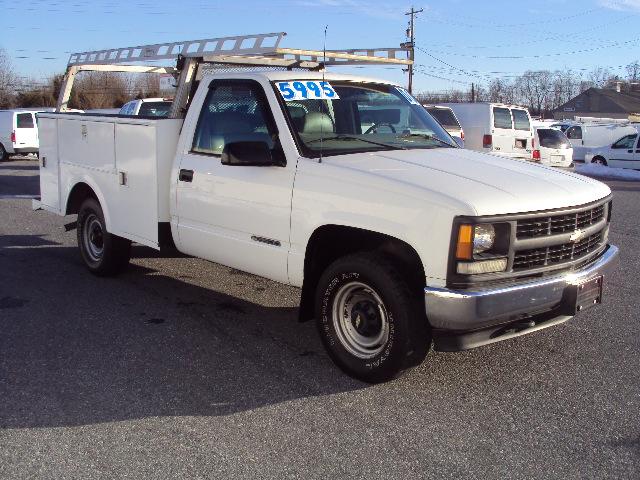 2000 Chevrolet C3500 GLX - Leather Sunroof