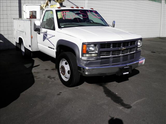 2000 Chevrolet C3500 BASE 15