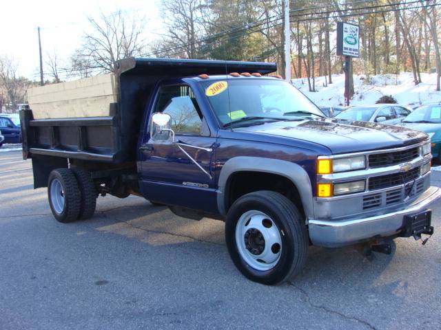 2000 Chevrolet C3500 BASE 15