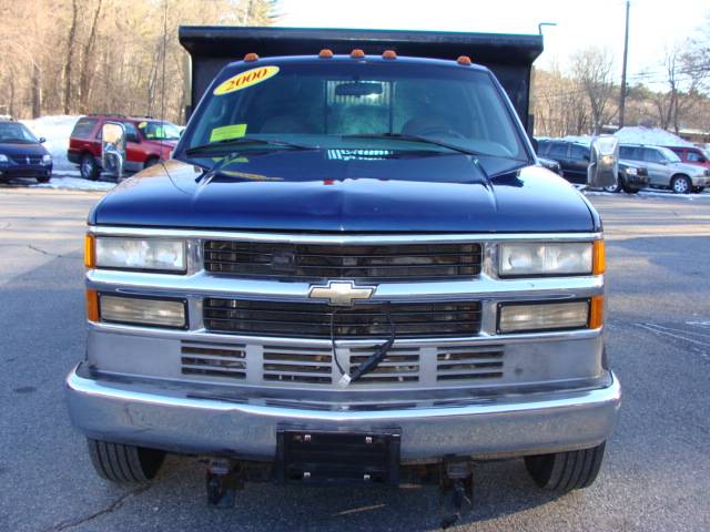 2000 Chevrolet C3500 BASE 15