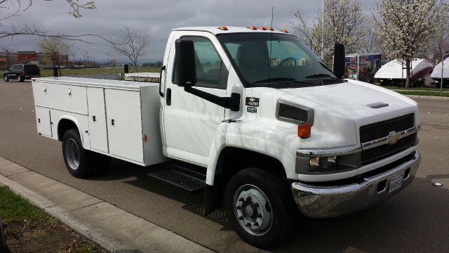 2007 Chevrolet C4500 2500 HD SLE Duramax