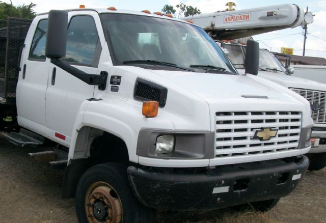 2006 Chevrolet C5500 Sle-1 AWD