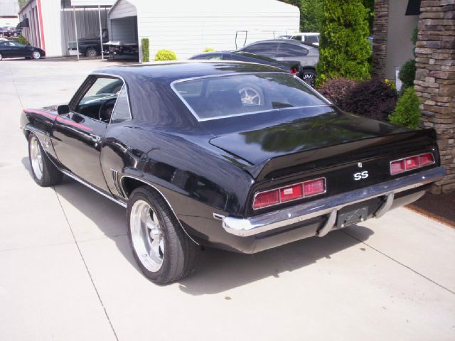 1969 Chevrolet Camaro 4dr Sdn Auto (natl) Hatchback