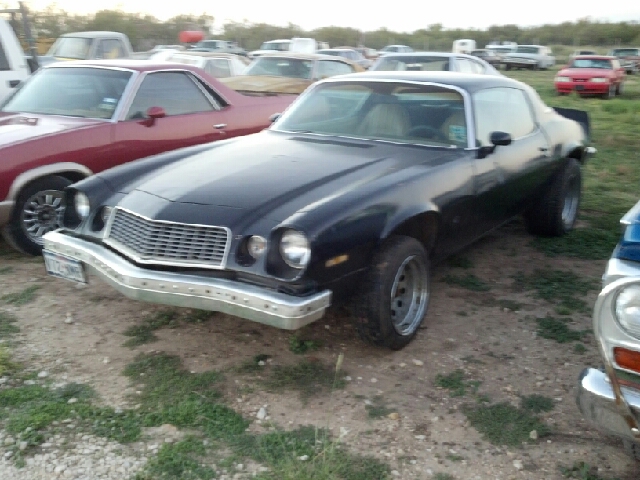 1976 Chevrolet Camaro Luxury - Sunroof