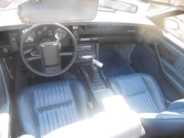 1983 Chevrolet Camaro 2.5sl Sunroofleather