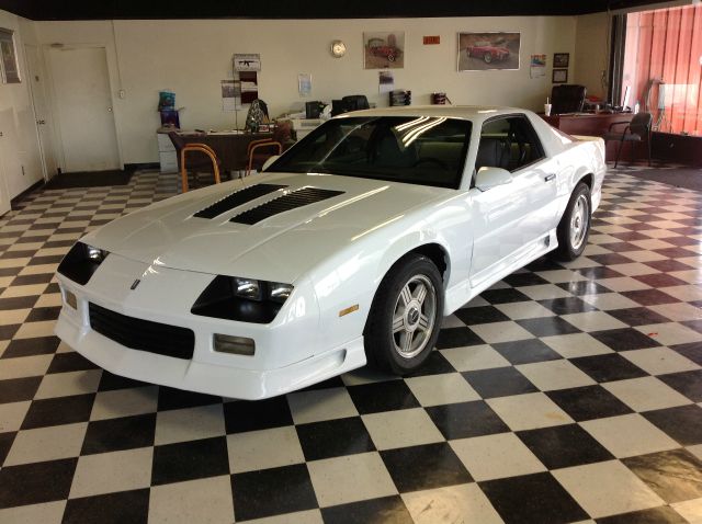 1991 Chevrolet Camaro OZ Rally Edition