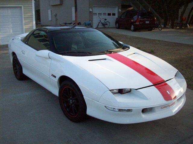 1995 Chevrolet Camaro DX Hatchback