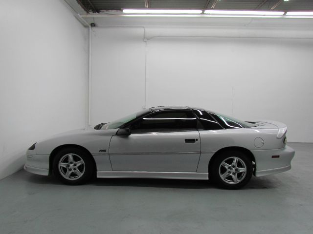 1997 Chevrolet Camaro Club Cab Laramie SLT