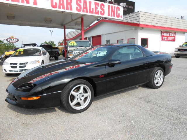 1997 Chevrolet Camaro 4DR AWD XE