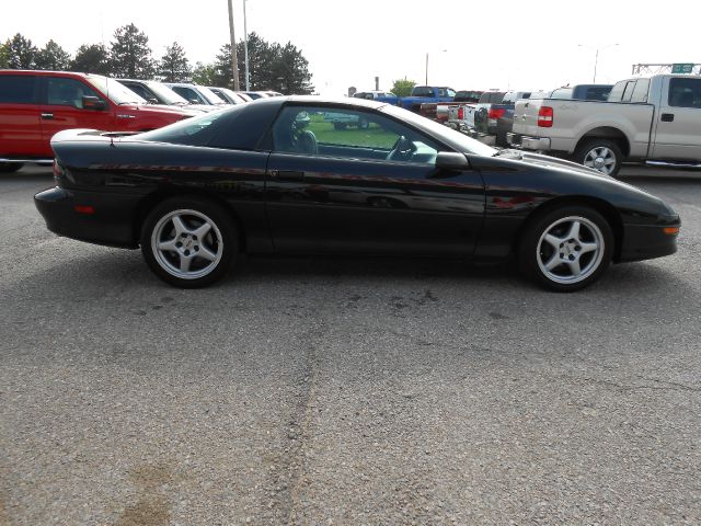 1997 Chevrolet Camaro 4DR AWD XE