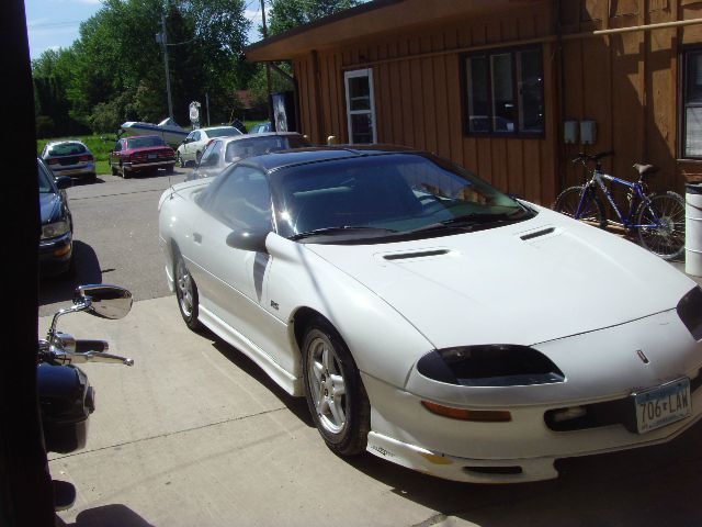 1997 Chevrolet Camaro Club Cab Laramie SLT