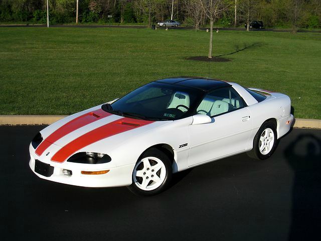 1997 Chevrolet Camaro CAB Chassy