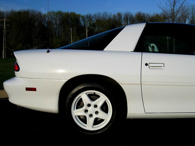 1997 Chevrolet Camaro CAB Chassy