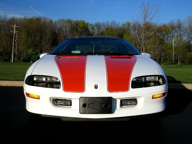 1997 Chevrolet Camaro CAB Chassy