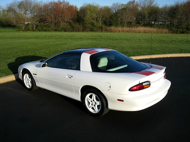 1997 Chevrolet Camaro CAB Chassy