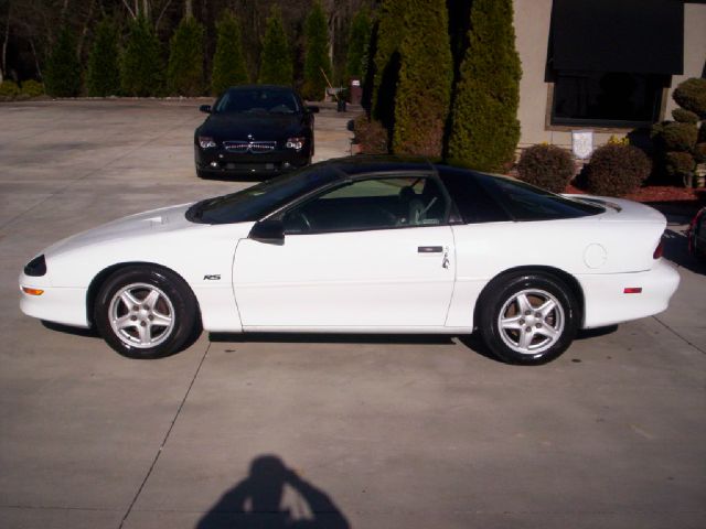 1997 Chevrolet Camaro Club Cab Laramie SLT