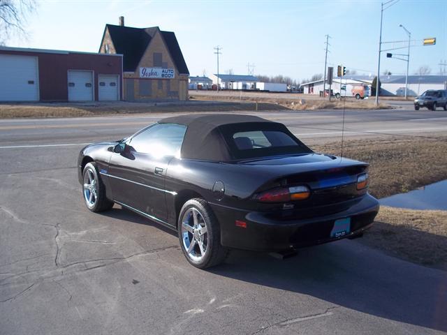 1999 Chevrolet Camaro 2.5sl Sunroofleather