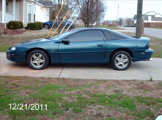 1999 Chevrolet Camaro 2.5sl Sunroofleather