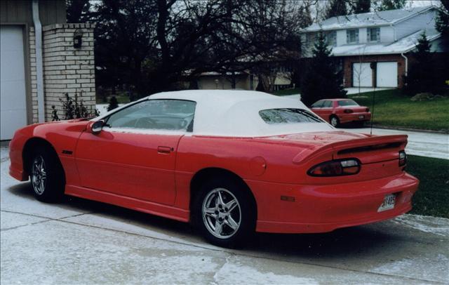 1999 Chevrolet Camaro 2.5sl Sunroofleather