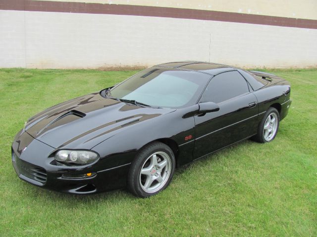 1999 Chevrolet Camaro Super CAB 4WD