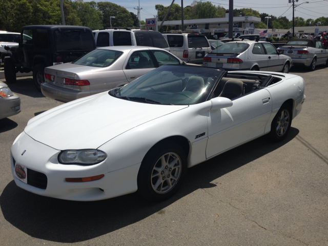 2000 Chevrolet Camaro Adren W/lthr